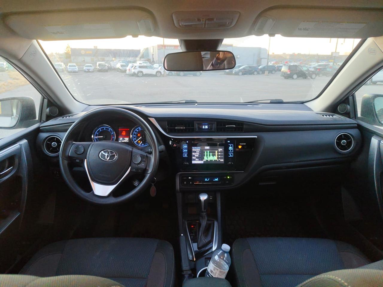 2017 Toyota Corolla LE - Photo #11