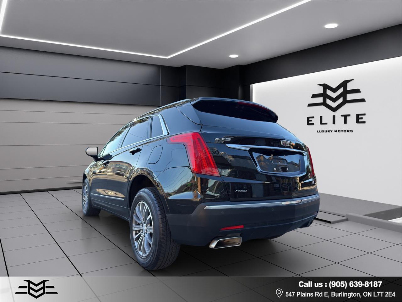 2017 Cadillac XT5 3.6L - AWD - LUXURY PKG - NAVIGATION - PANORAMIC ROOF !!! Photo