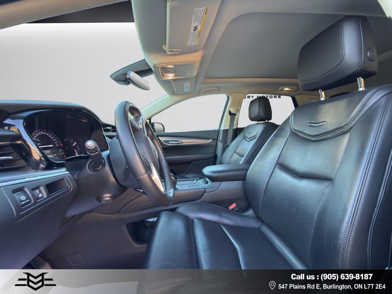 2017 Cadillac XT5 3.6L - AWD - LUXURY PKG - NAVIGATION - PANORAMIC ROOF !!! Photo