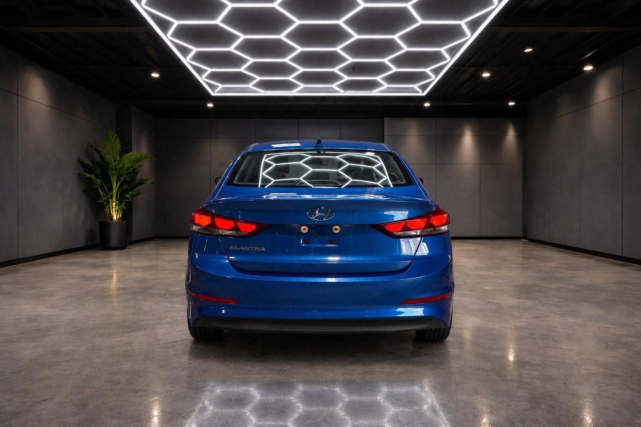 2018 Hyundai Elantra GL SE Auto Photo