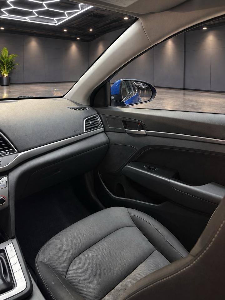 2018 Hyundai Elantra GL SE Auto Photo