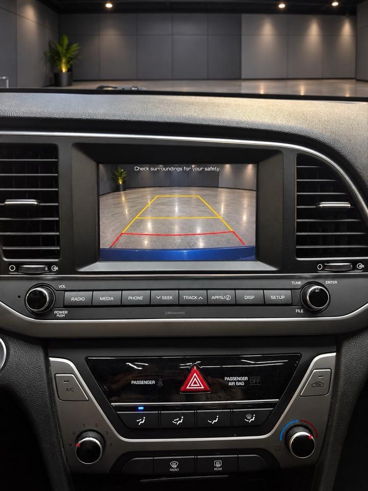 2018 Hyundai Elantra GL SE Auto Photo