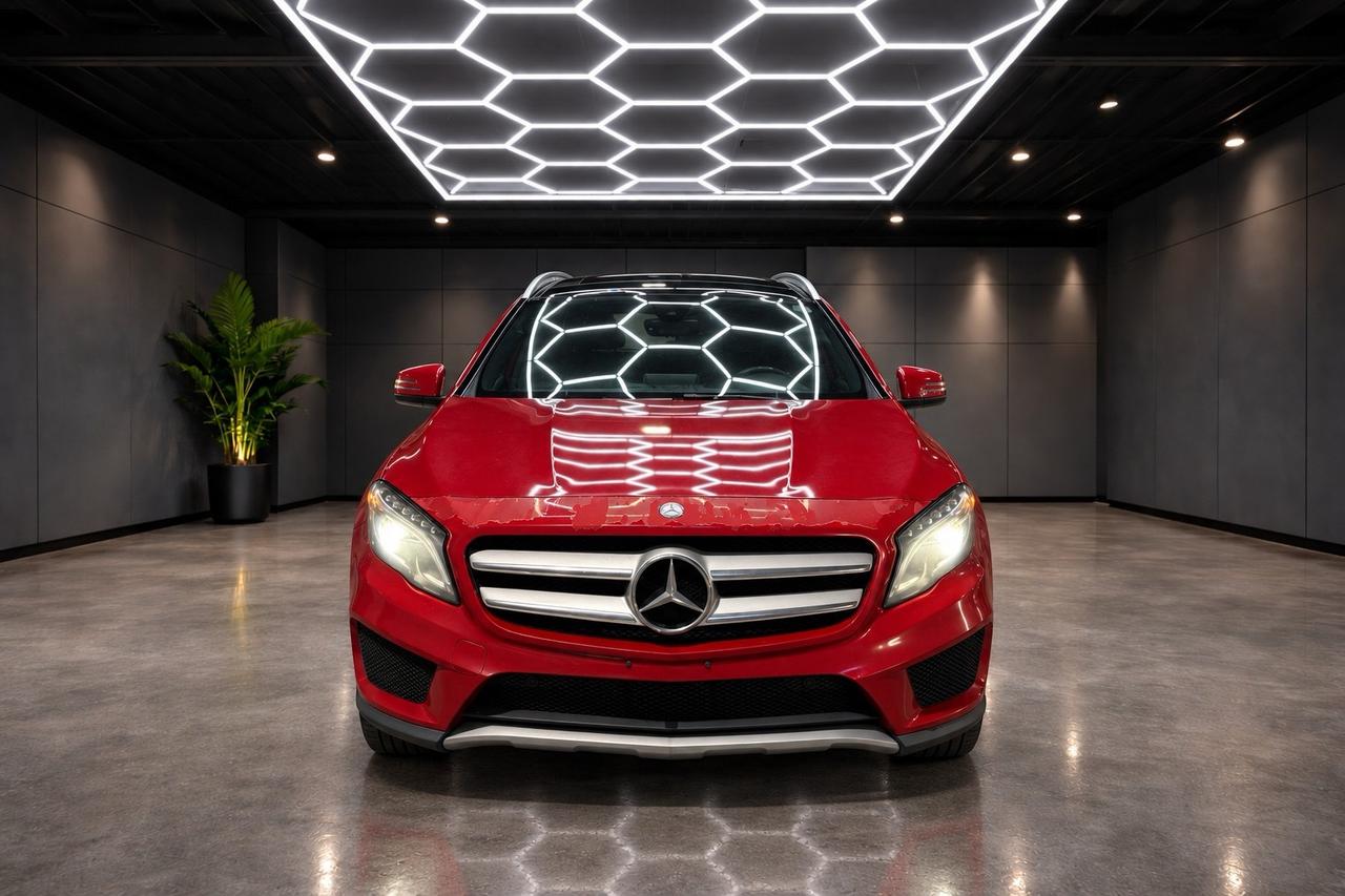 2017 Mercedes-Benz GL-Class 4MATIC 4dr GLA 250 Photo