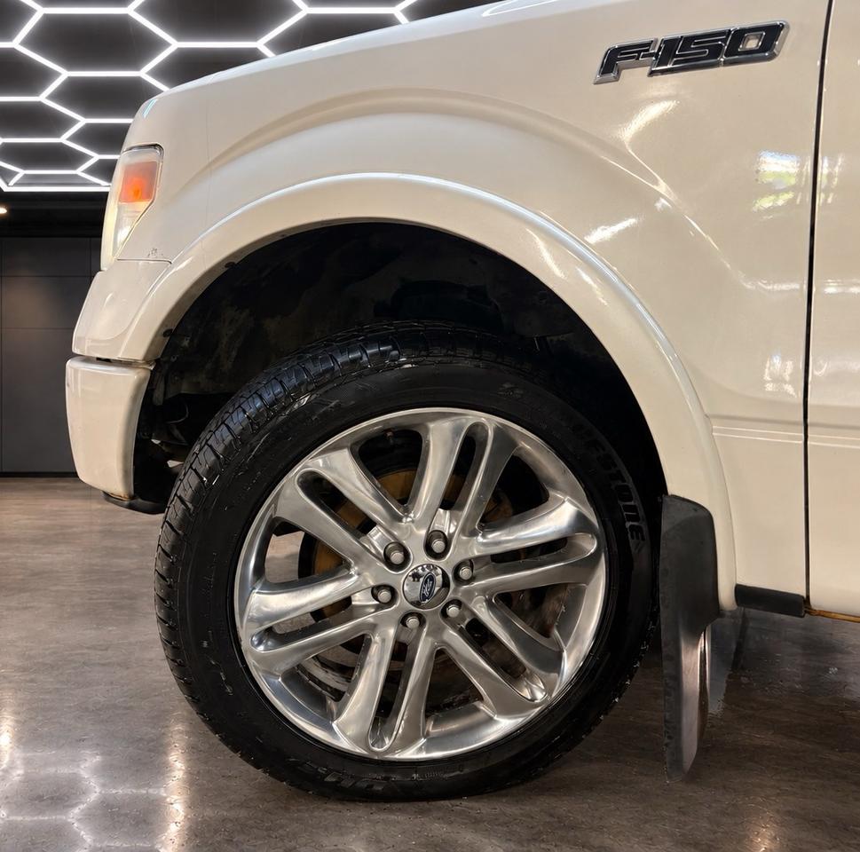 2014 Ford F-150 4WD SUPERCREW 145" LIMITED Photo