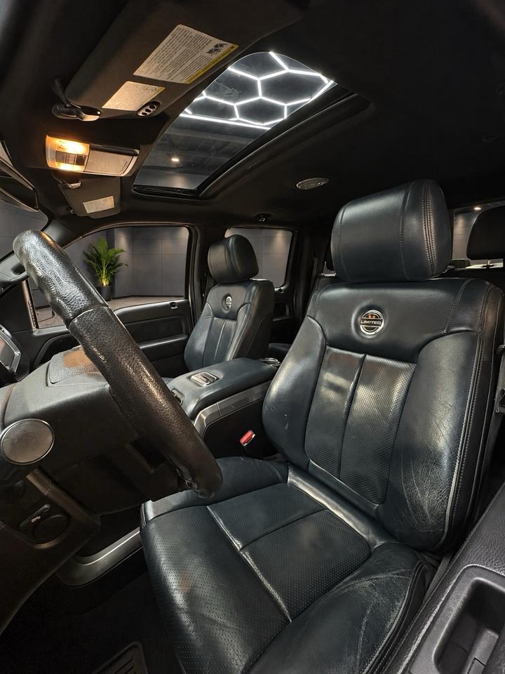 2014 Ford F-150 4WD SUPERCREW 145" LIMITED Photo