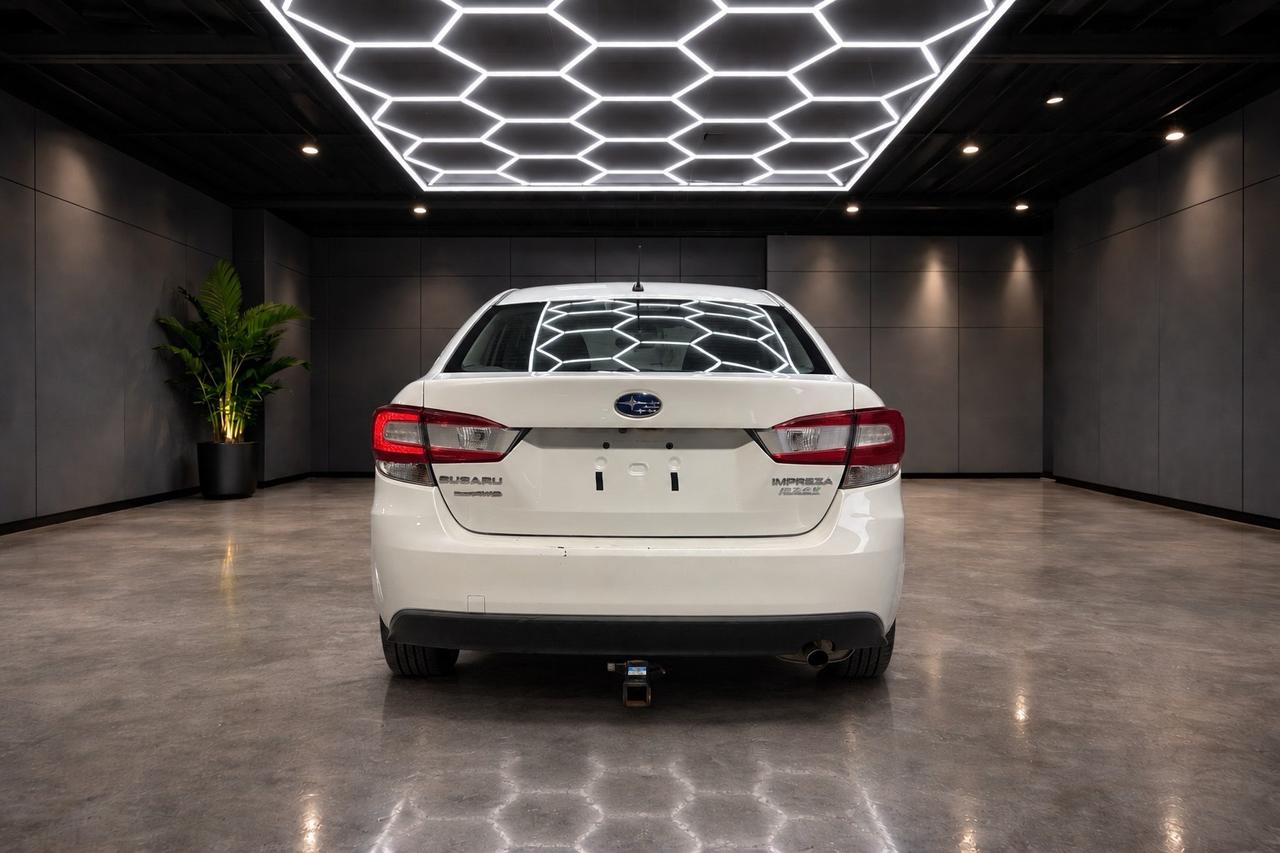 2017 Subaru Impreza 4dr Sdn CVT Convenience Photo