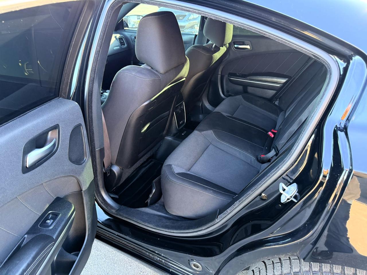 2017 Dodge Charger SXT RALLYE Photo