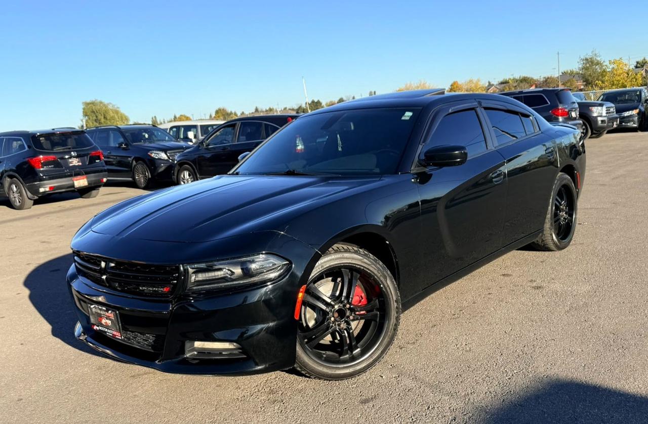 2017 Dodge Charger SXT RALLYE Photo