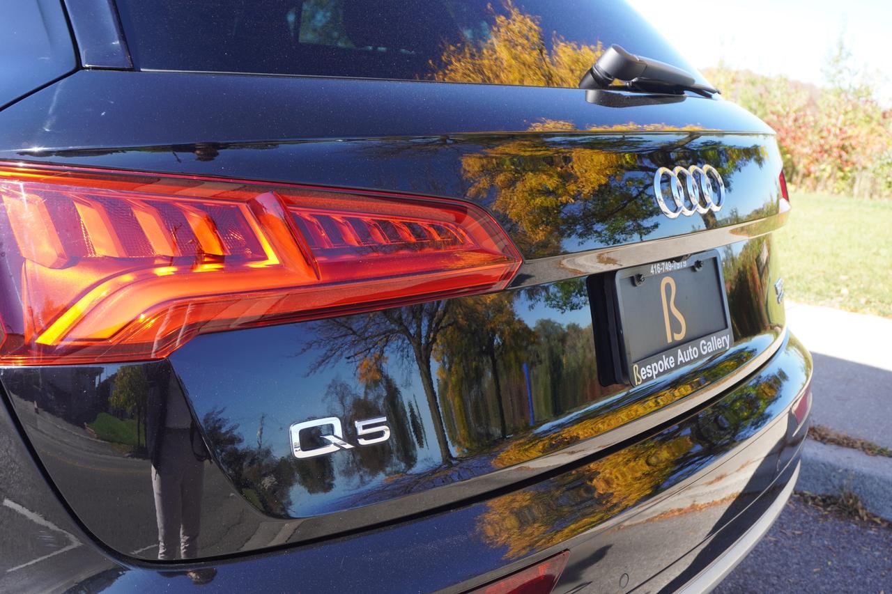2018 Audi Q5 2.0 TFSI / STUNNING COLOUR COMBO / KOMFORT / QUATTRO Photo