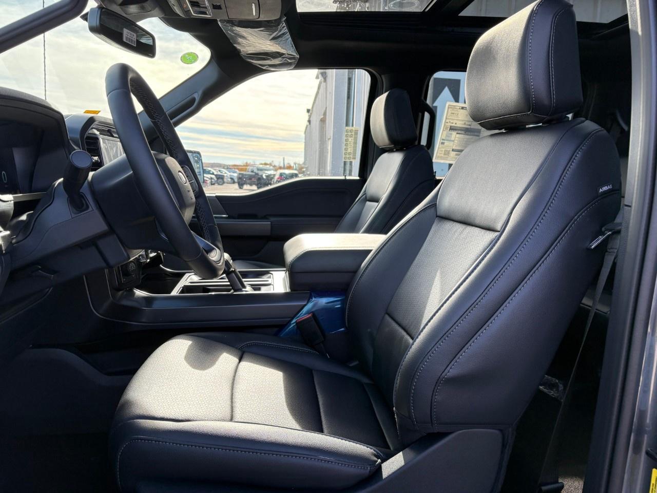 2026 Ford F-150 Lariat 4WD SuperCrew 5.5' Box Photo