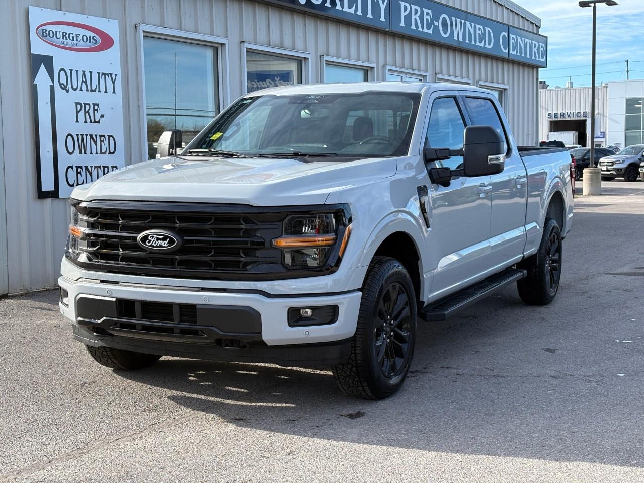 2026 Ford F-150 XLT 4WD SuperCrew 6.5' Box Photo2