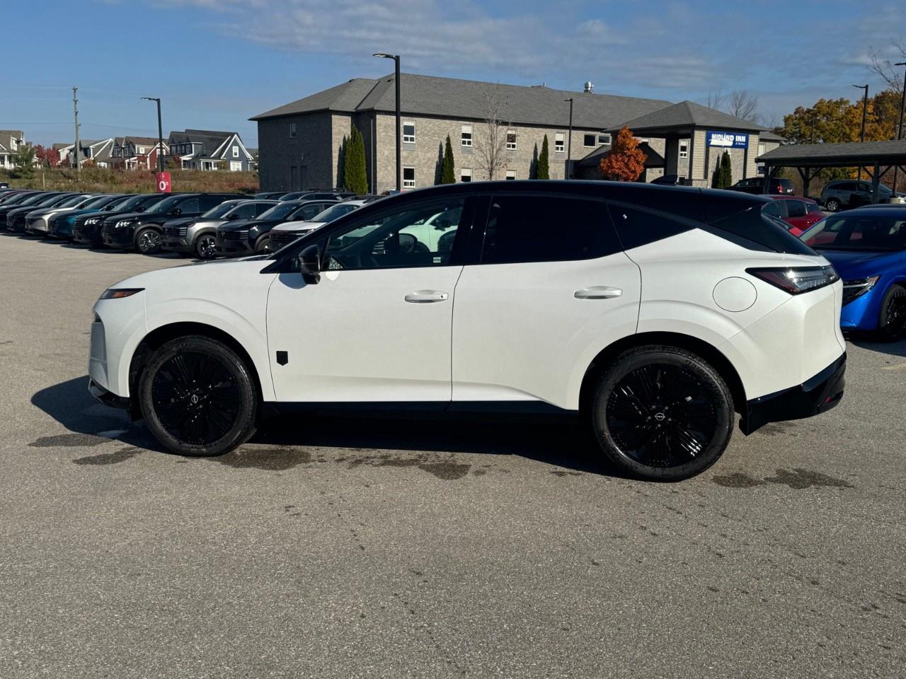 2027 Nissan Murano Dark Armor AWD Photo