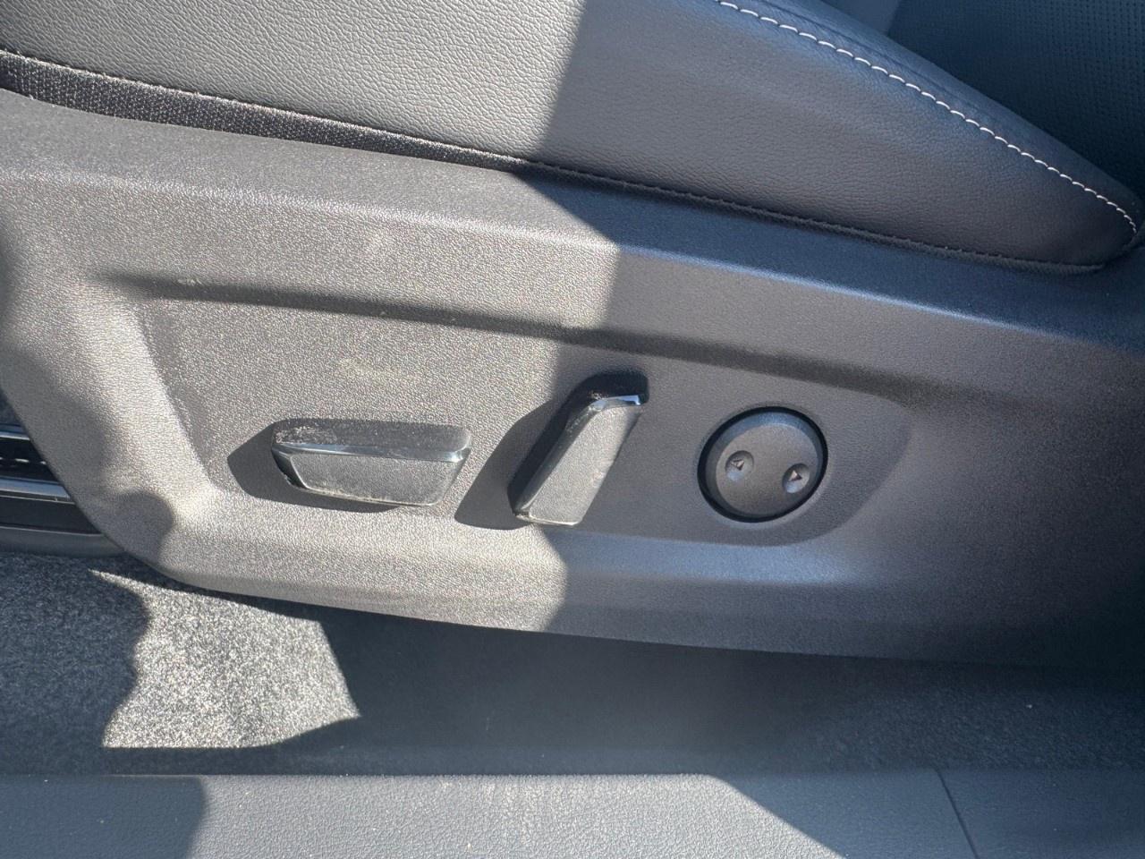 2027 Nissan Murano Dark Armor AWD Photo