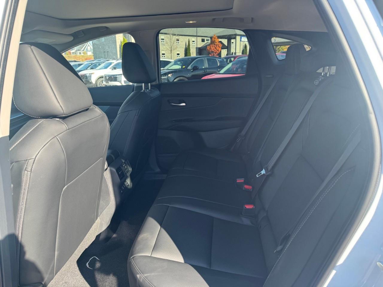 2027 Nissan Murano Dark Armor AWD Photo