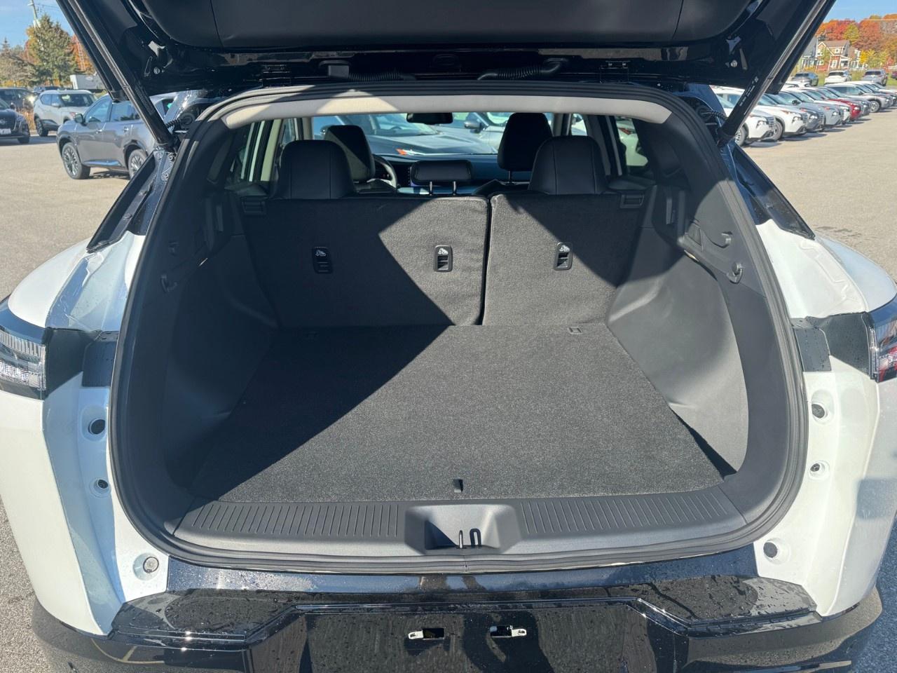 2027 Nissan Murano Dark Armor AWD Photo