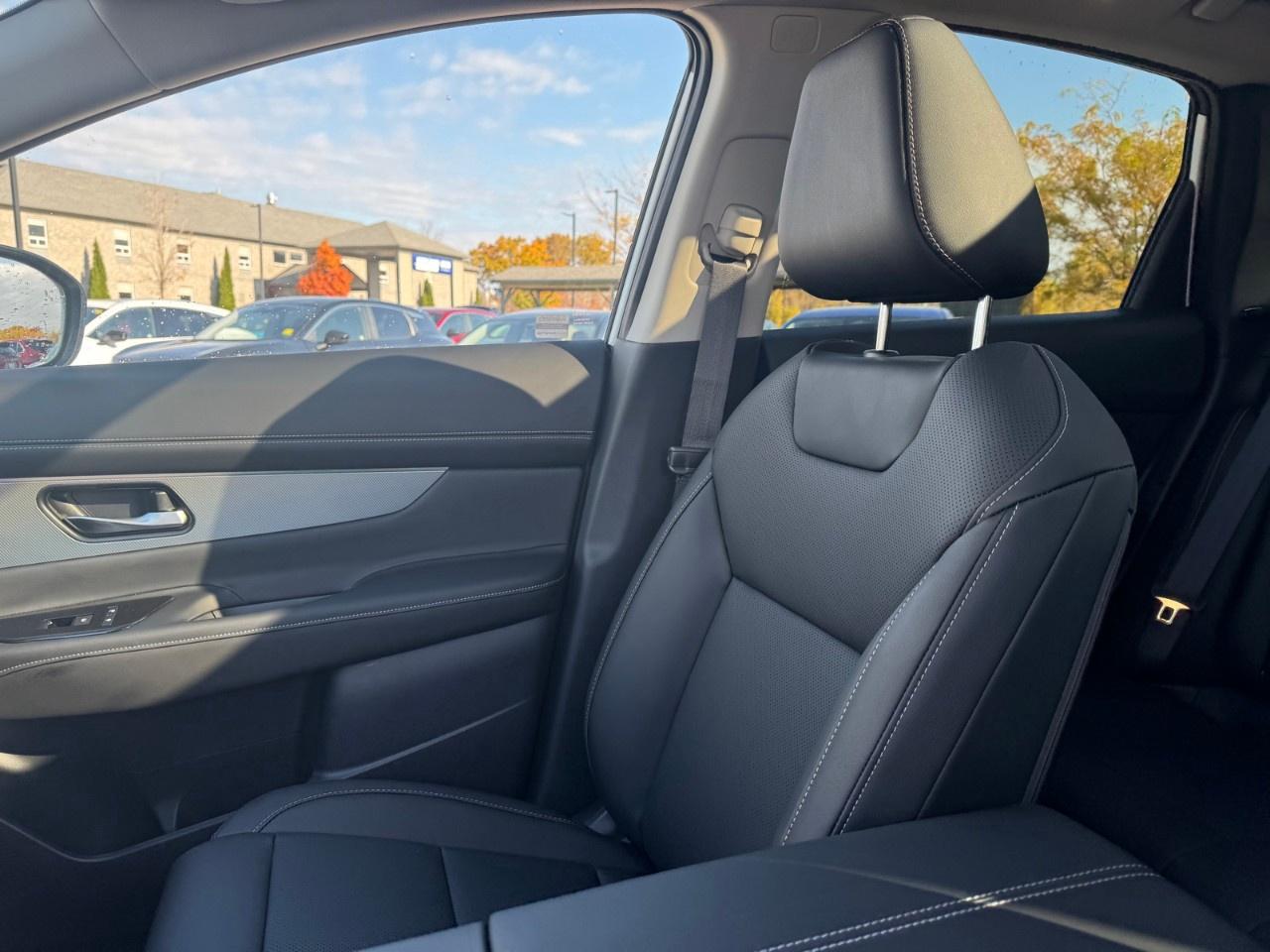 2027 Nissan Murano Dark Armor AWD Photo