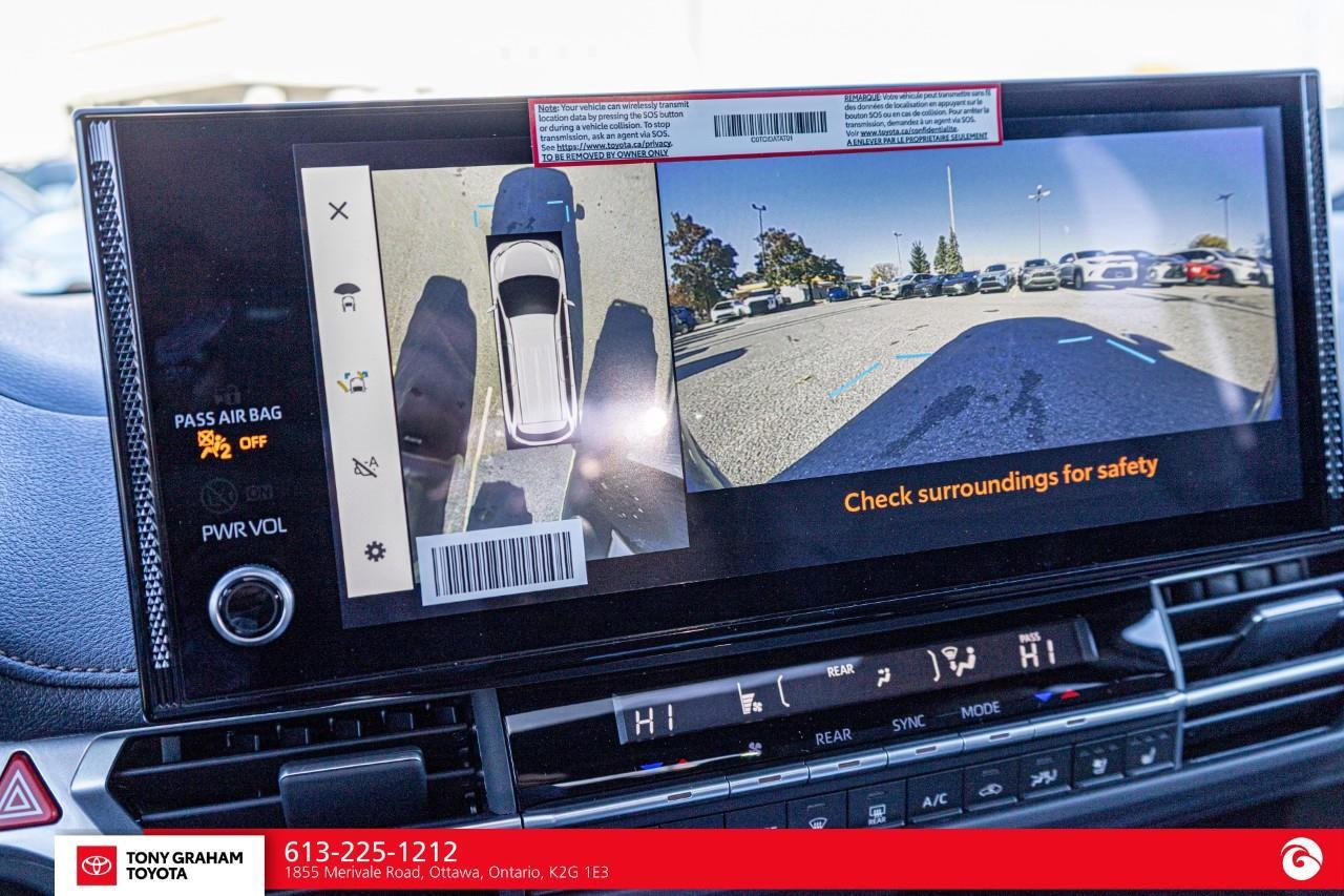 2026 Toyota Sienna XSE 7-Passenger Photo