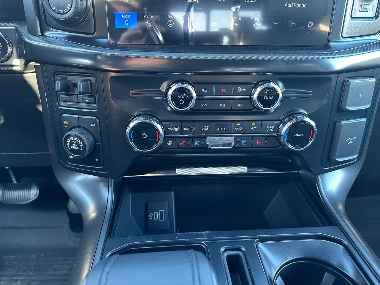 2026 Ford F-150 Tremor 4WD SuperCrew 5.5' Box Photo