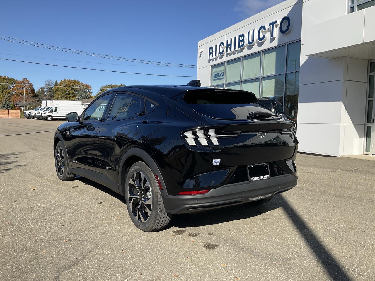 2026 Ford Mustang Mach-E Select Photo3