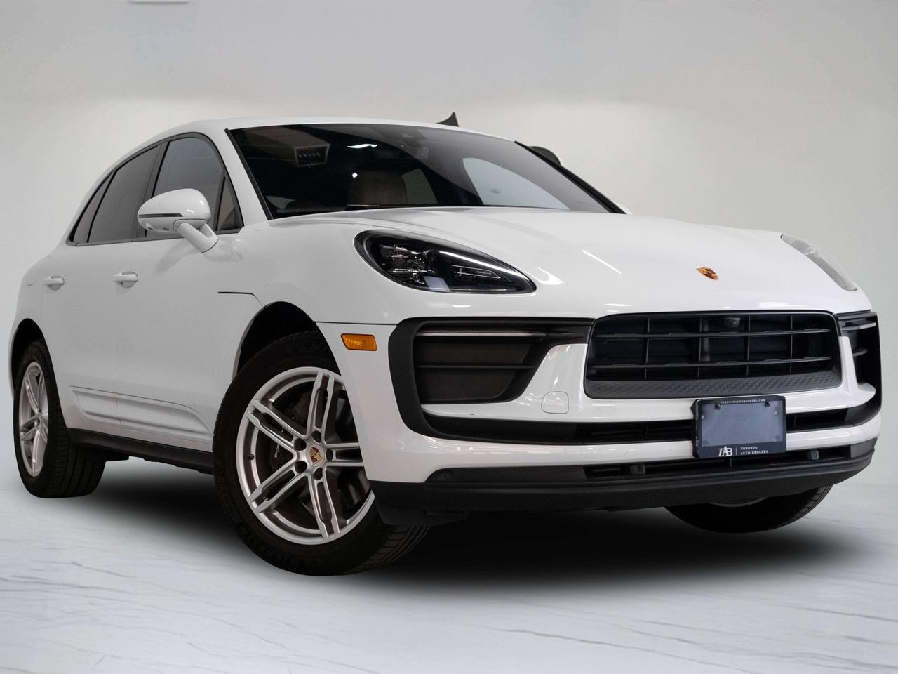 2023 Porsche Macan PREMIUM PLUS | BURMESTER | PANO Photo