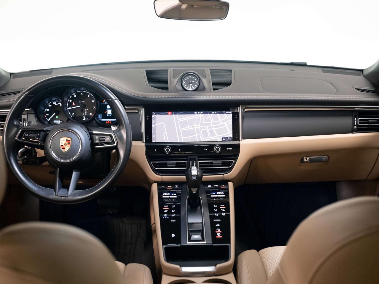 2023 Porsche Macan PREMIUM PLUS | BURMESTER | PANO Photo