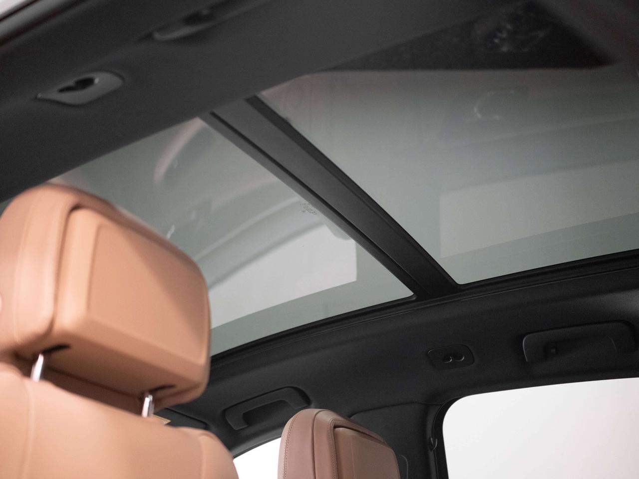 2023 Porsche Macan PREMIUM PLUS | BURMESTER | PANO Photo
