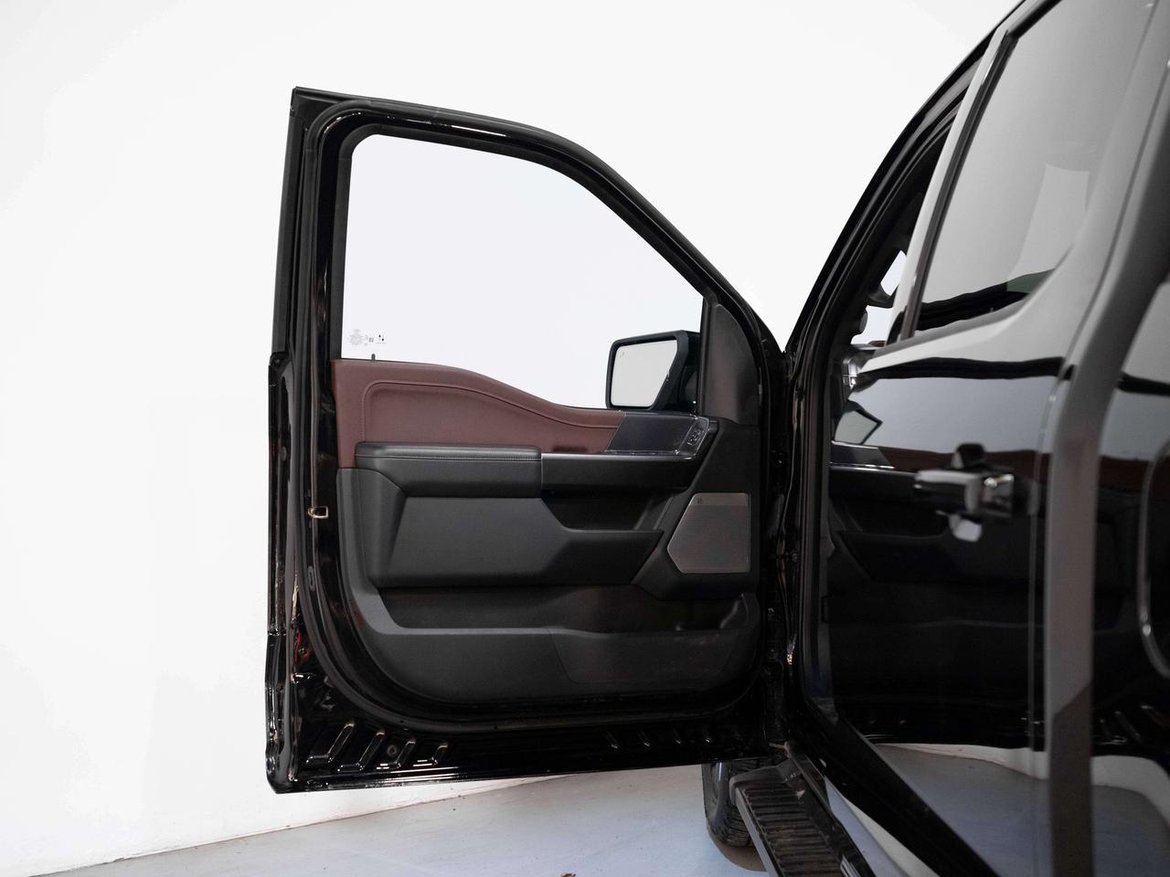 2021 Ford F-150 LARIAT | 3.5L | 502A PKG | SUPERCREW | B&O Photo