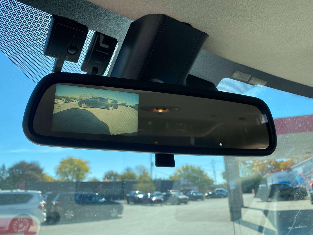 2019 Chevrolet Express Passenger LT, 2.8L DIESEL, CLEAN CARFAX, 12 PASS, BACKUP CAM - Photo #16