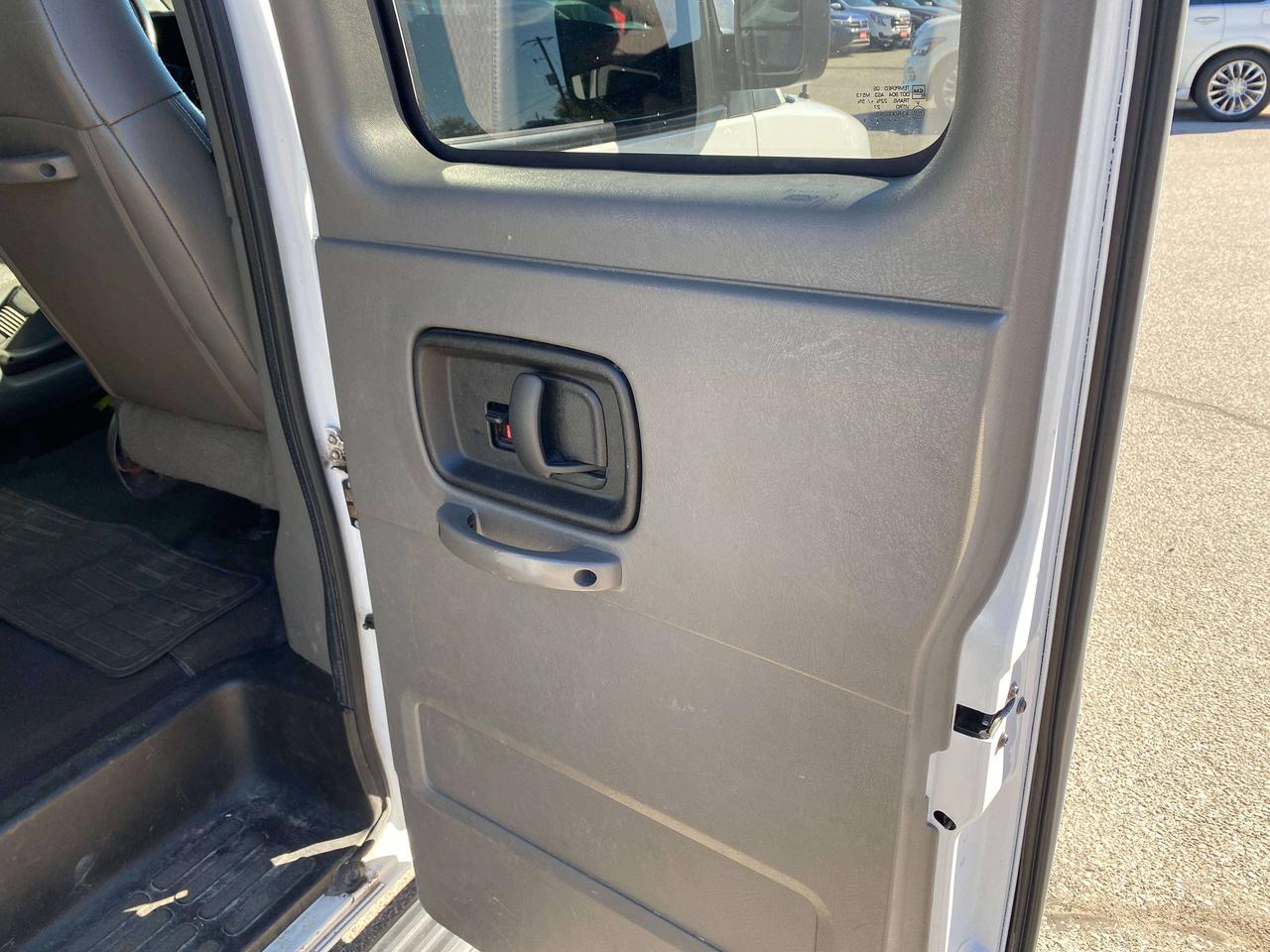2019 Chevrolet Express Passenger LT, 2.8L DIESEL, CLEAN CARFAX, 12 PASS, BACKUP CAM Photo