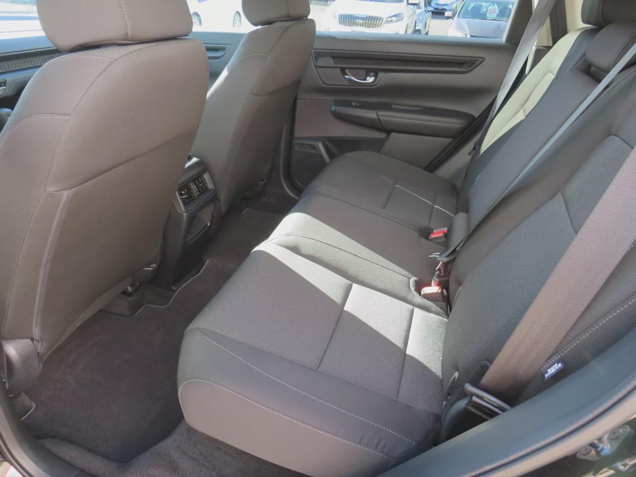 2026 Honda CR-V LX | AWD | Automatic | Low Kms | Alloy Wheels | Heated Seats | Climate Control | Wireless Apple CarPlay & Android Auto | Back-Up Camera Photo