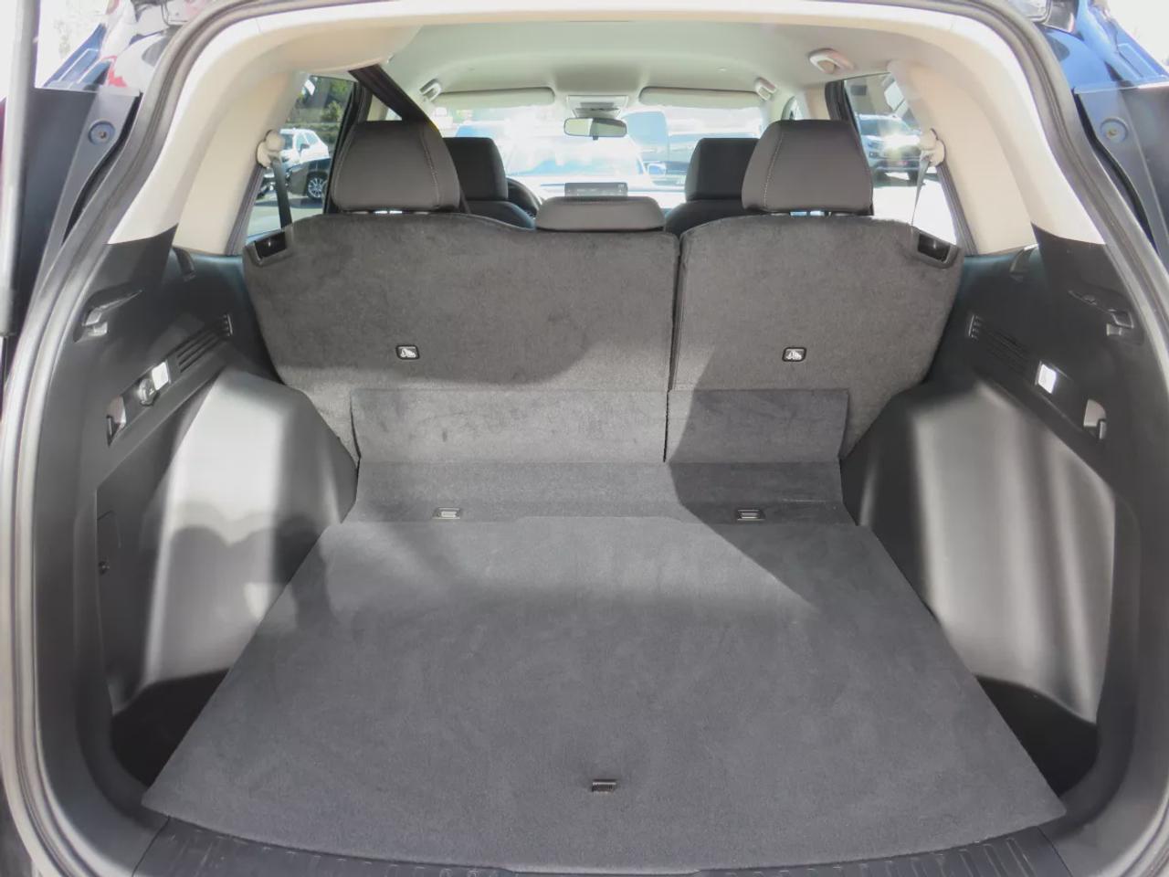 2026 Honda CR-V LX | AWD | Automatic | Low Kms | Alloy Wheels | Heated Seats | Climate Control | Wireless Apple CarPlay & Android Auto | Back-Up Camera Photo