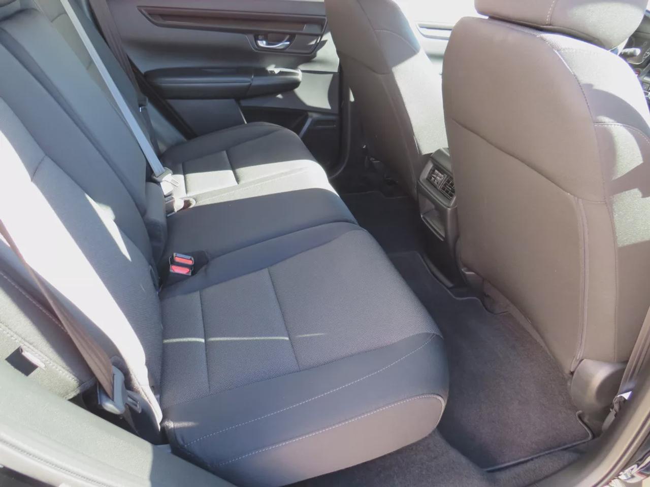 2026 Honda CR-V LX | AWD | Automatic | Low Kms | Alloy Wheels | Heated Seats | Climate Control | Wireless Apple CarPlay & Android Auto | Back-Up Camera Photo