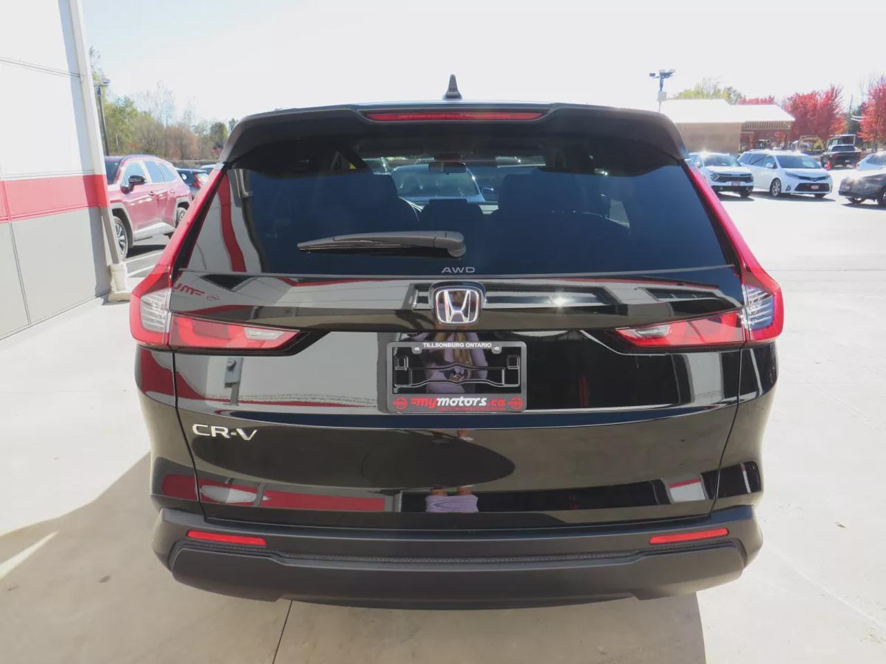 2026 Honda CR-V LX | AWD | Automatic | Low Kms | Alloy Wheels | Heated Seats | Climate Control | Wireless Apple CarPlay & Android Auto | Back-Up Camera Photo