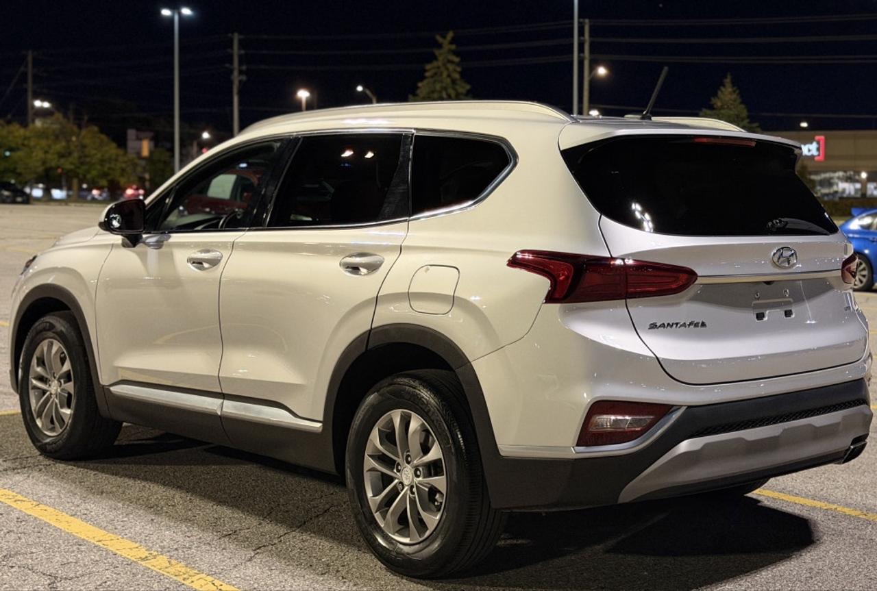2020 Hyundai Santa Fe 2.4L Essential AWD With Safety Package Photo