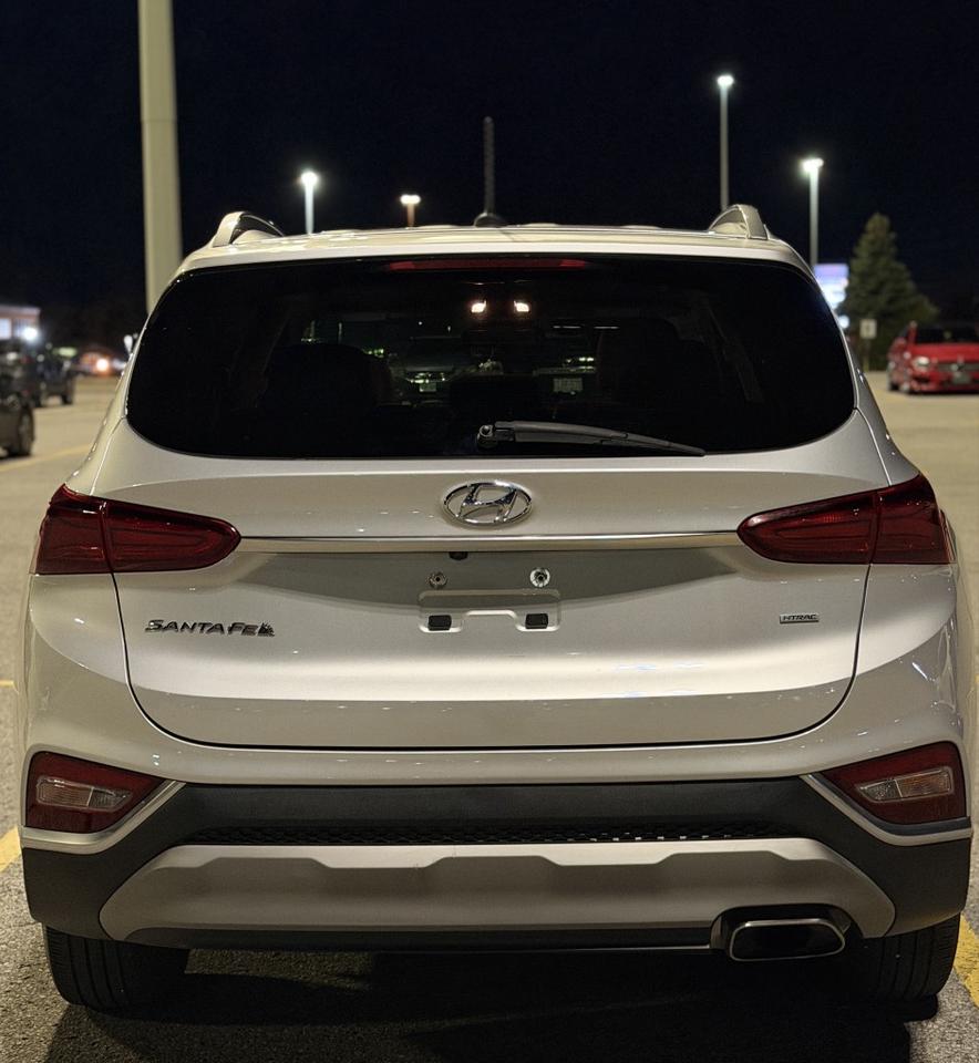 2020 Hyundai Santa Fe 2.4L Essential AWD With Safety Package Photo