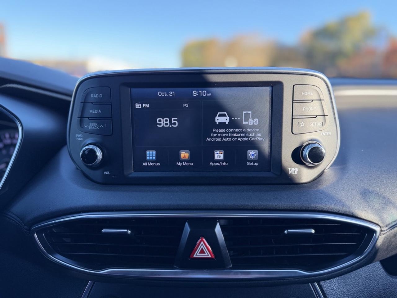 2020 Hyundai Santa Fe 2.4L Essential AWD With Safety Package Photo