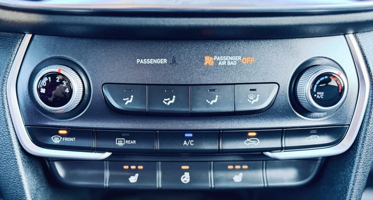 2020 Hyundai Santa Fe 2.4L Essential AWD With Safety Package Photo