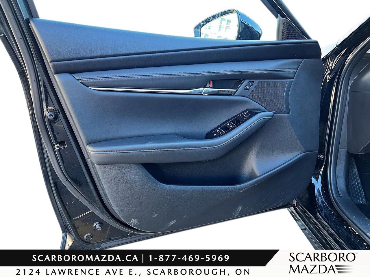 2025 Mazda MAZDA3 GS Photo