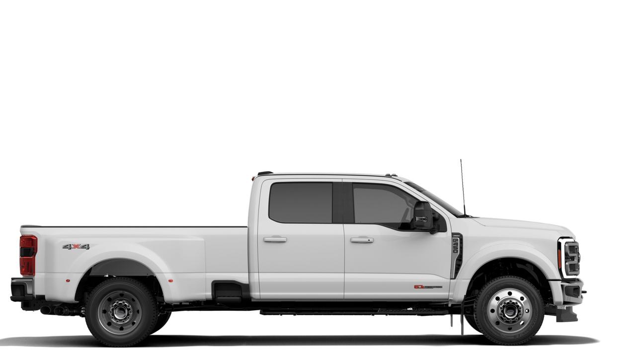 2027 Ford SUPER DUTY F-450 DRW LARIAT Photo4