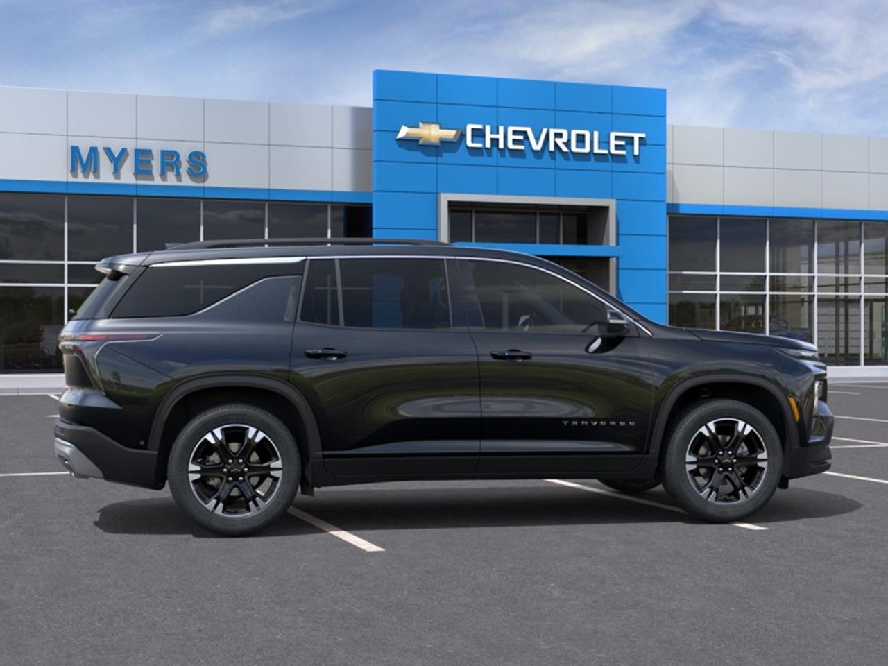 2027 Chevrolet Traverse LT Photo