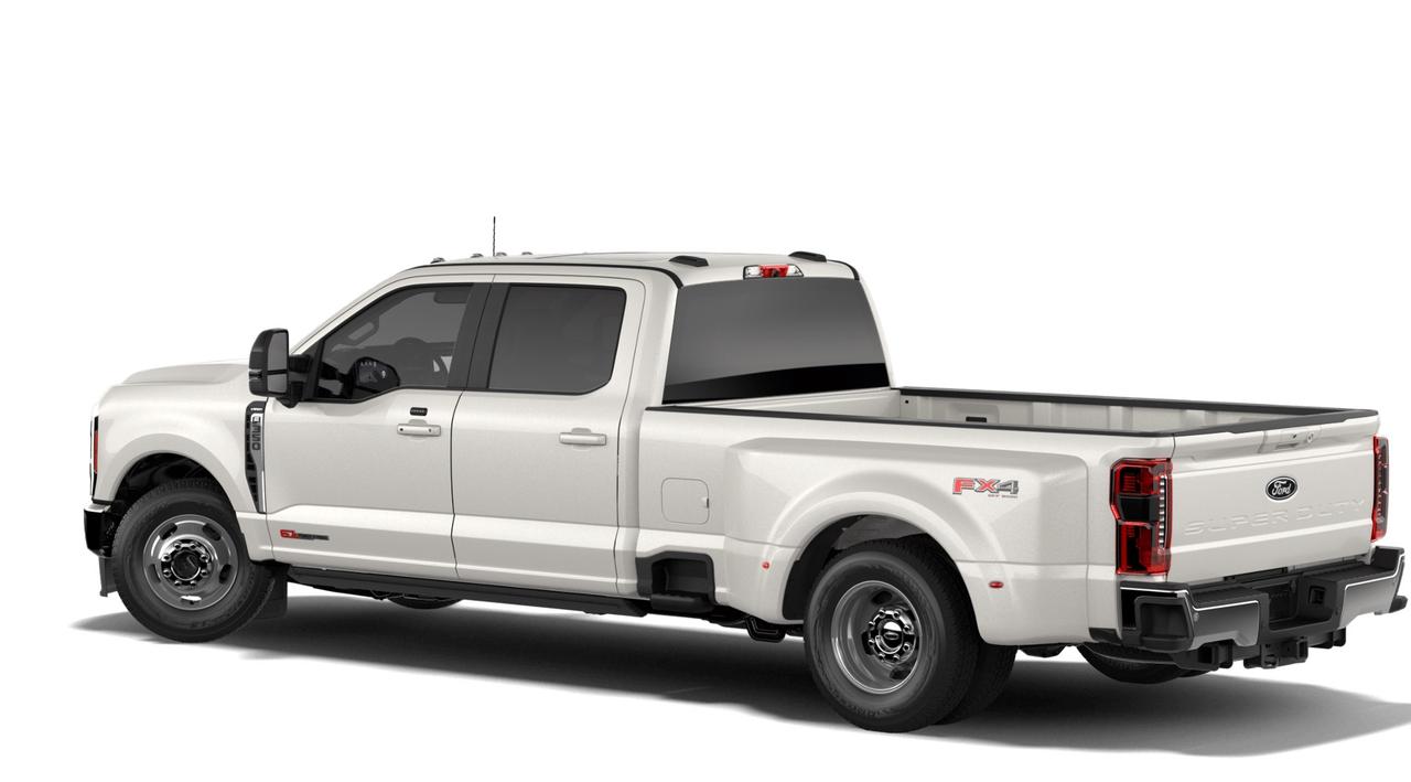 2027 Ford SUPER DUTY F-350 DRW Lariat Photo1