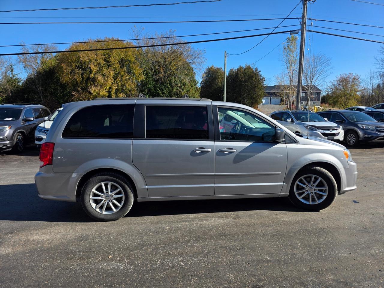 2017 Dodge Grand Caravan SE Plus Photo