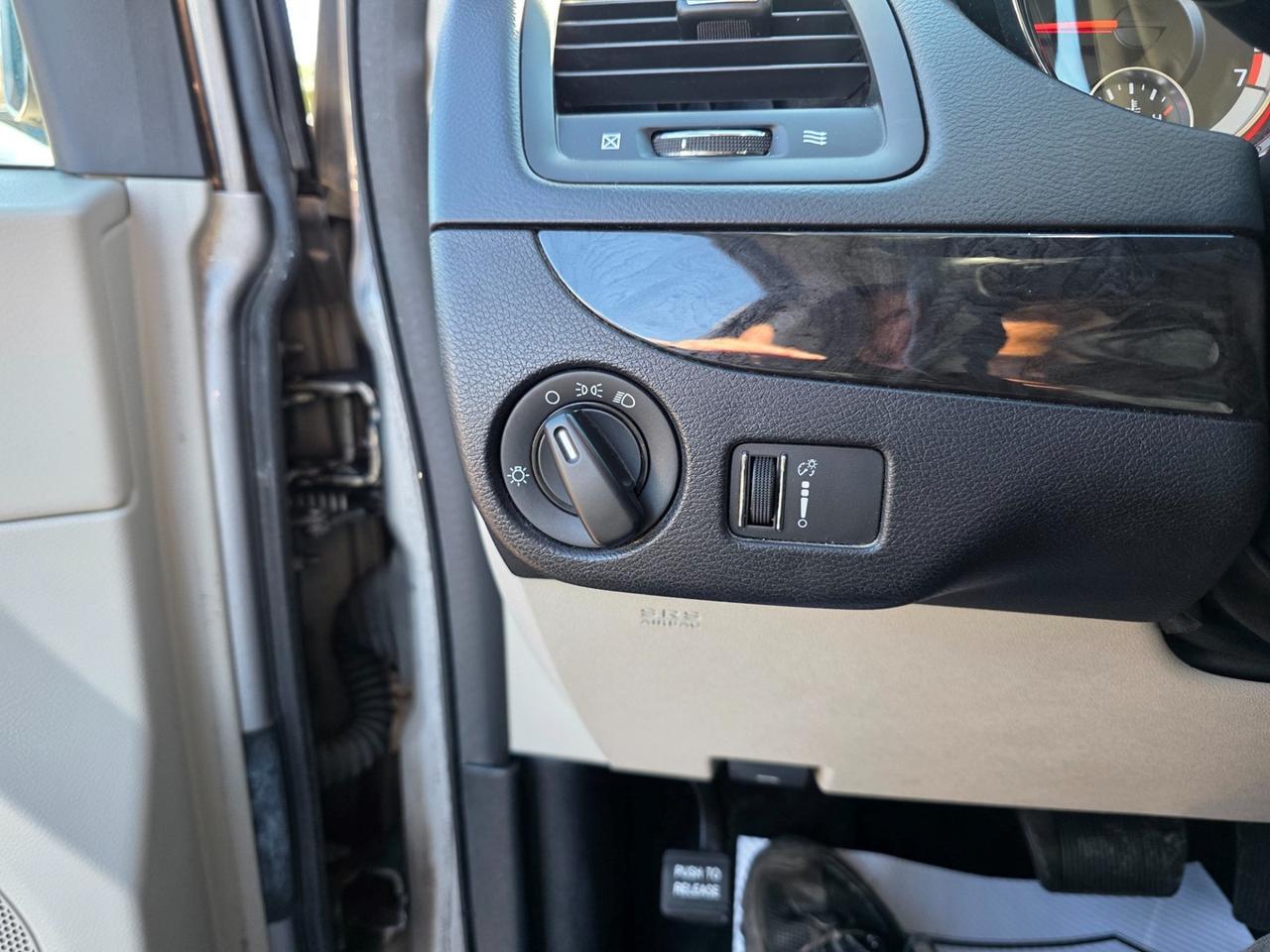 2017 Dodge Grand Caravan SE Plus Photo