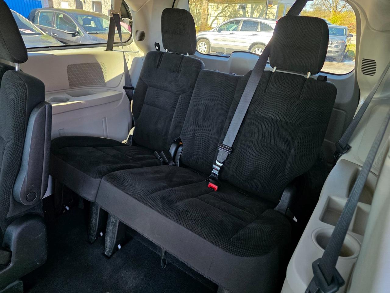 2017 Dodge Grand Caravan SE Plus Photo