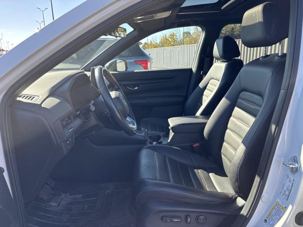 2025 Honda CR-V Hybrid EX-L AWD | One Owner | No Accidents | Sunroof | Leather Seats | Heated Steering Photo