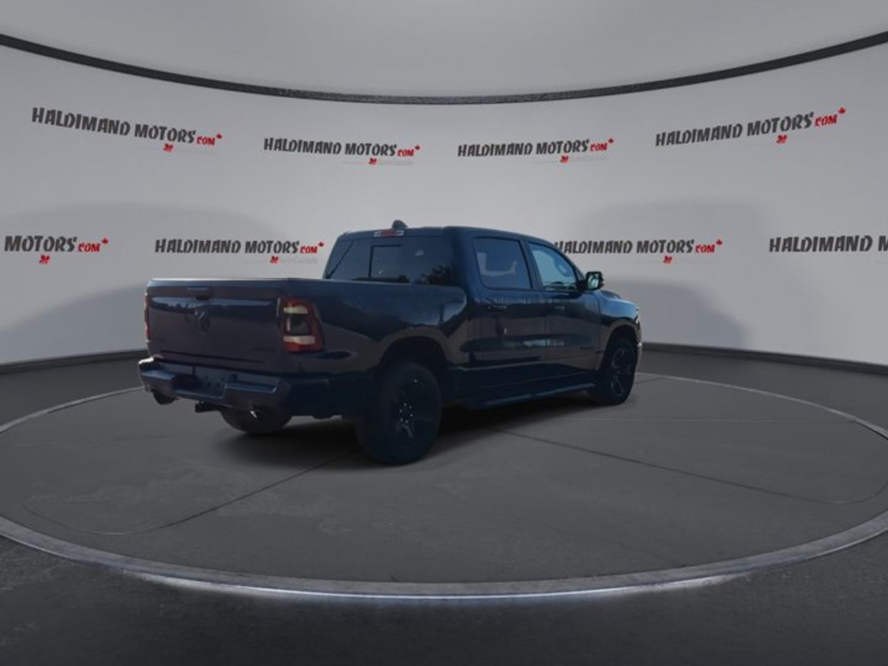 2023 RAM 1500 Sport Crew Cab 5'7 Box 4x4 | No Accident | Ventilated Seats Photo