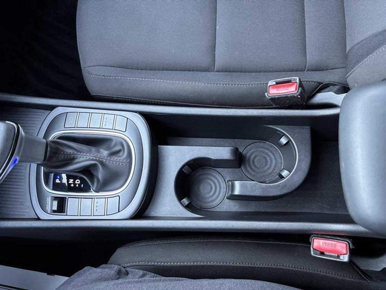2025 Hyundai KONA 2.0L Essential AWD | One Owner Photo