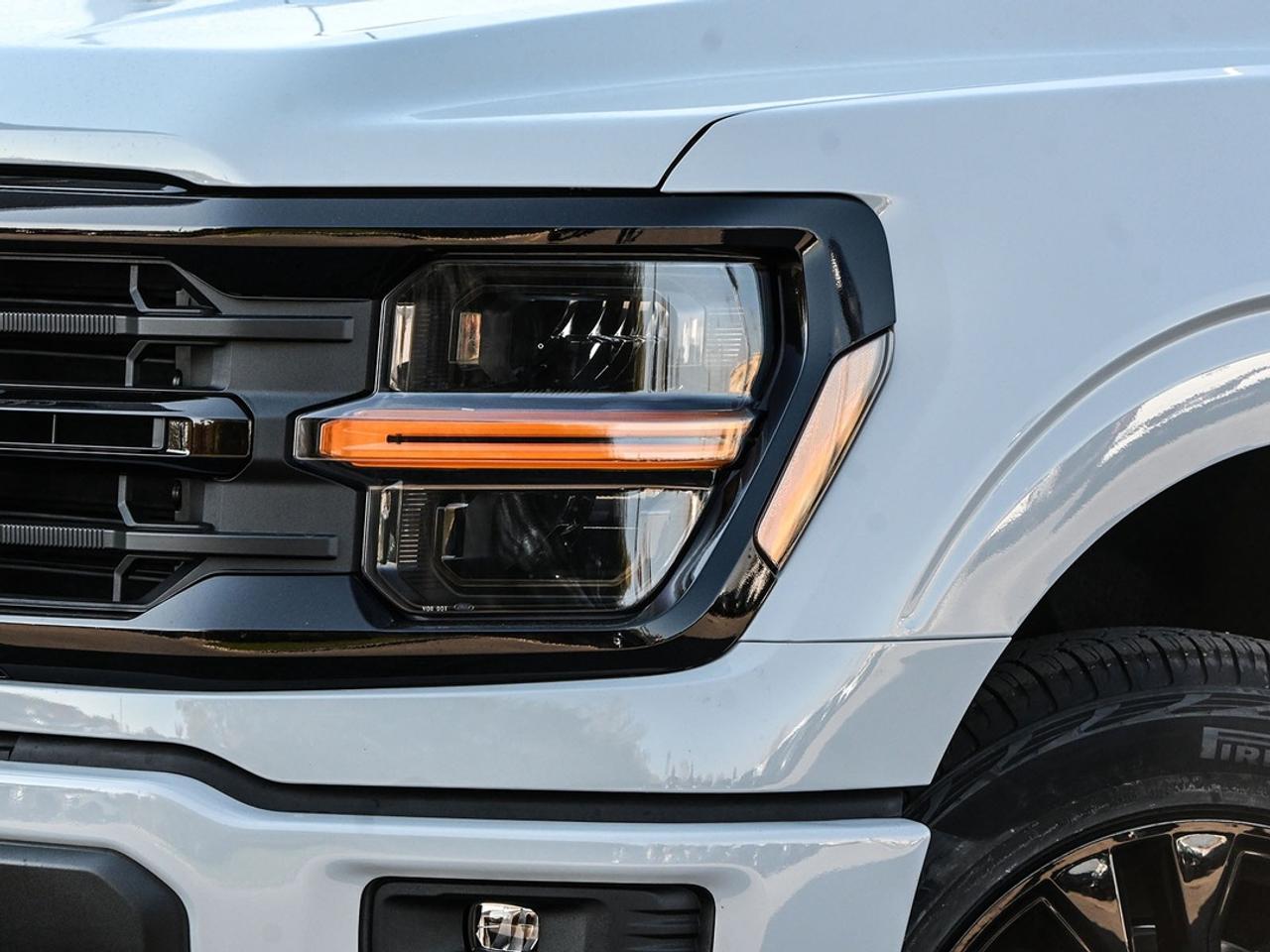 2026 Ford F-150 XLT Photo5
