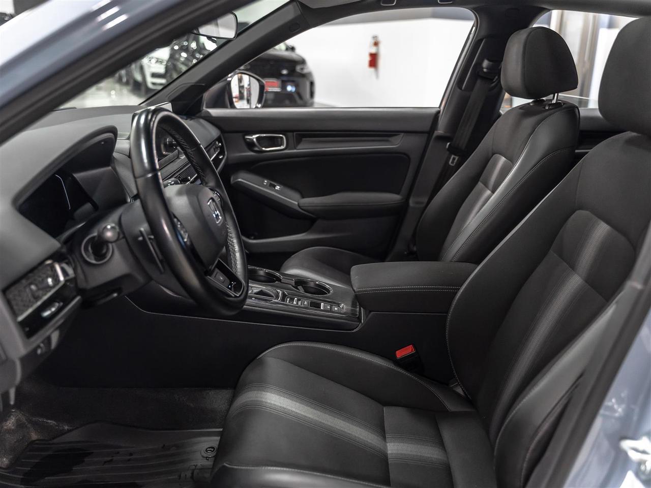 2024 Honda Civic Hatchback|Touring|Accident Free Vehicle Photo