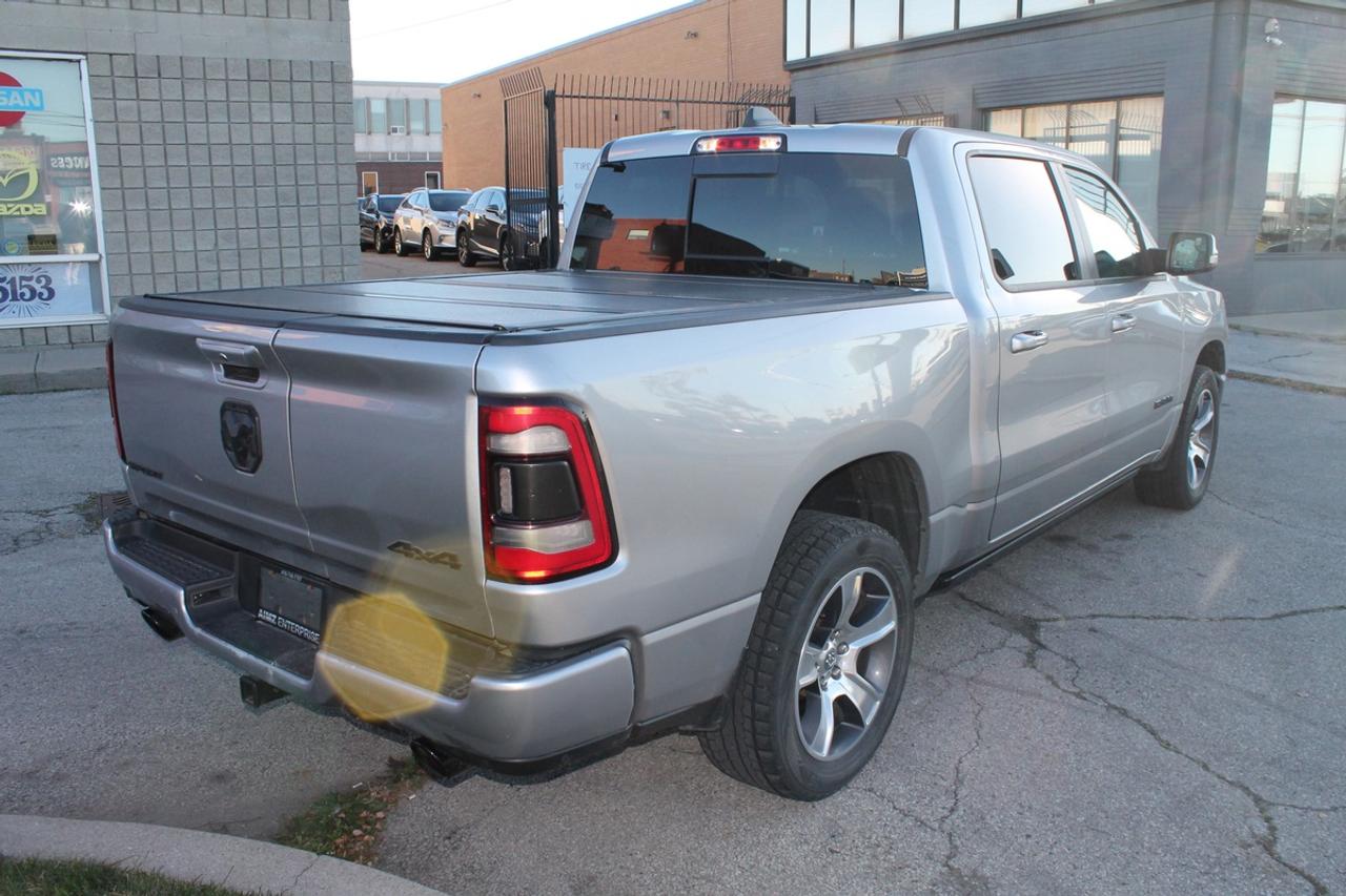 2020 RAM 1500 SPORT Photo3